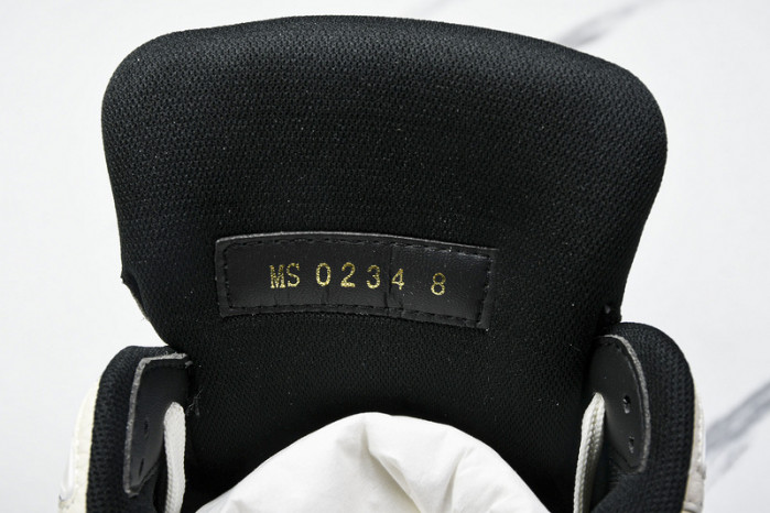 LV SNEAKER LOW FOR-LV101