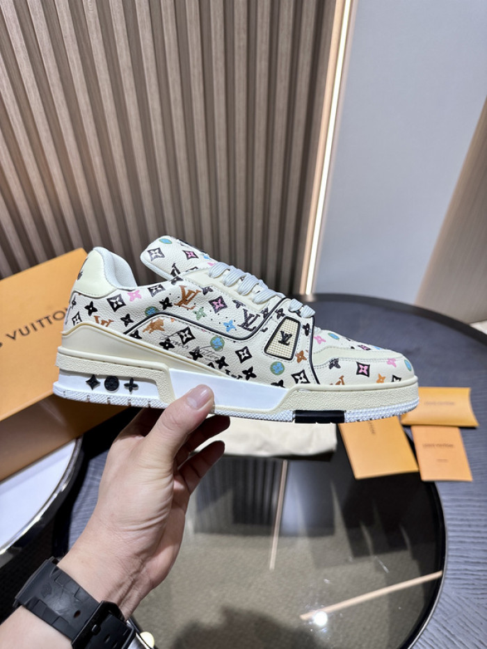 LV SNEAKER LOW FOR-LV60