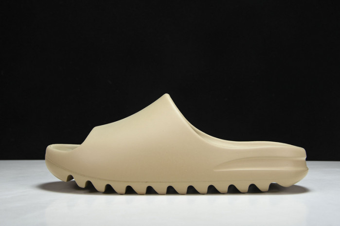 YEEZY SLIDE  GZ5554