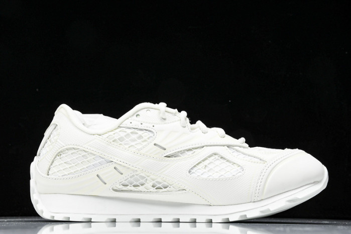 bo*te*ga Ve*ne*ta orbit sneaker