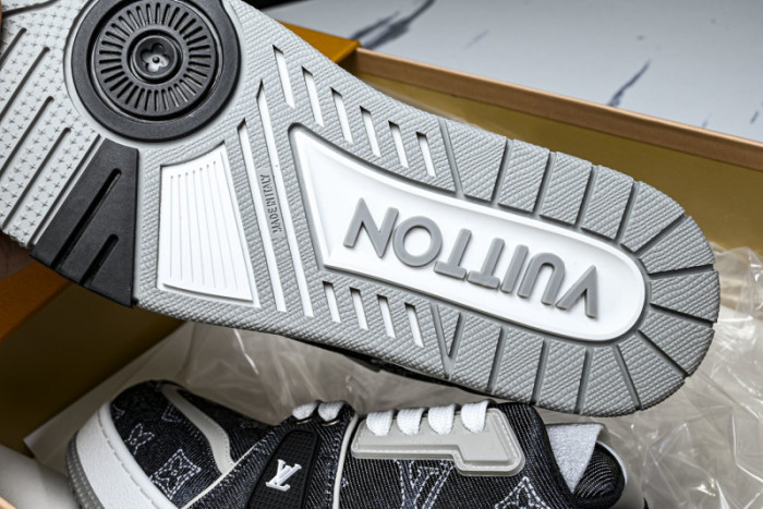 LV SNEAKER TRAINER  FOR-LV382