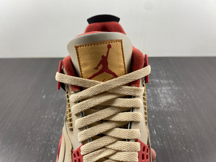 AIR JORDAN 4 RETRO  AQ9129-105