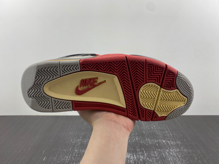 AIR JORDAN 4 RETRO  AQ9129-105