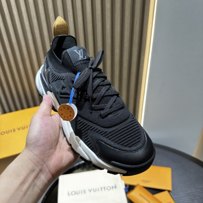 LV SNEAKER Runner Tatic  FOR-LV392