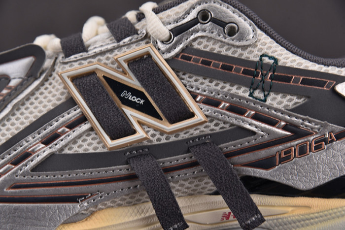 New Balance 1906A Tech Explosion M1906AD