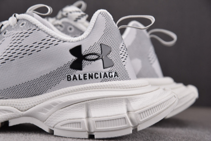 BLCG RUNNER x Under Armour 814418 W3XL20101