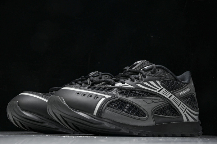 bo*te*ga Ve*ne*ta orbit sneaker
