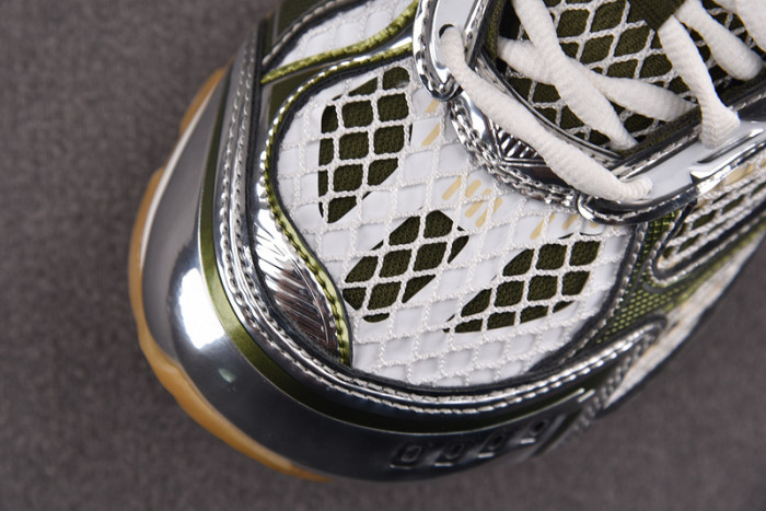 bo*te*ga Ve*ne*ta orbit sneaker