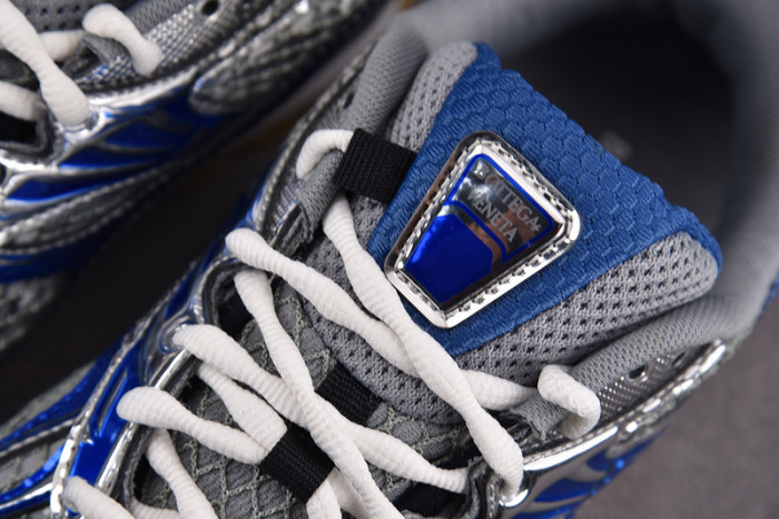 bo*te*ga Ve*ne*ta orbit sneaker