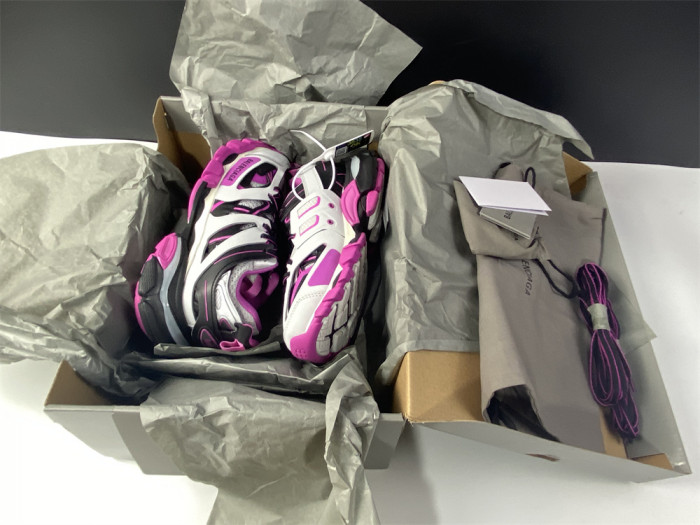 BLCG Track Trainer (LED)   102401