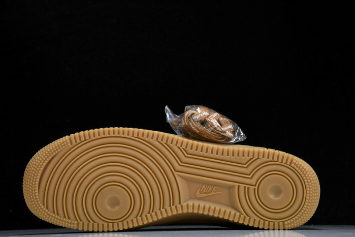 S*p*e x nike air force 1  “flax” dn1555-200