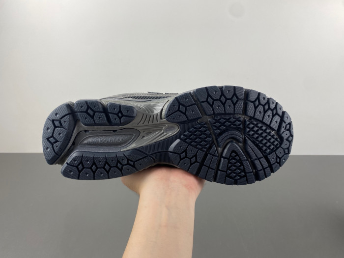 New Balance M1906RES