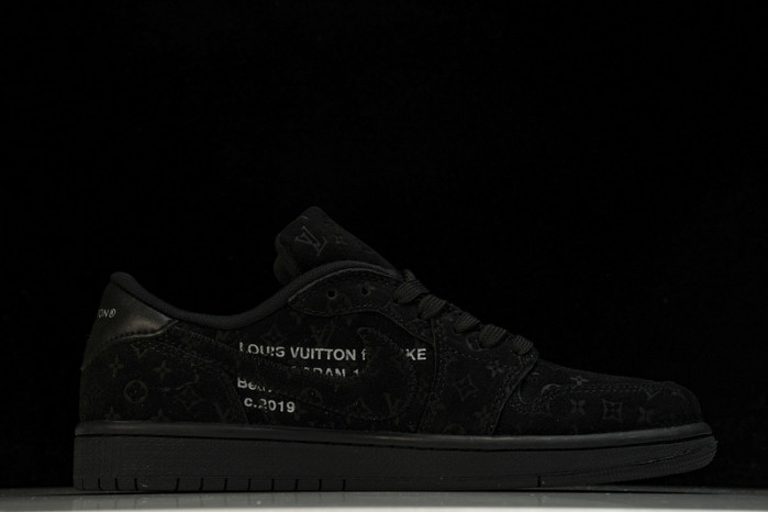 LV x Travis Scott x Air Jordan 1 Low OG  1A9VD7