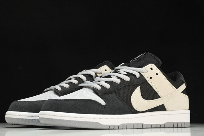 Nike Sb Zoom Dunk Low Pro Black/Wolf Grey-White-White 854866-001