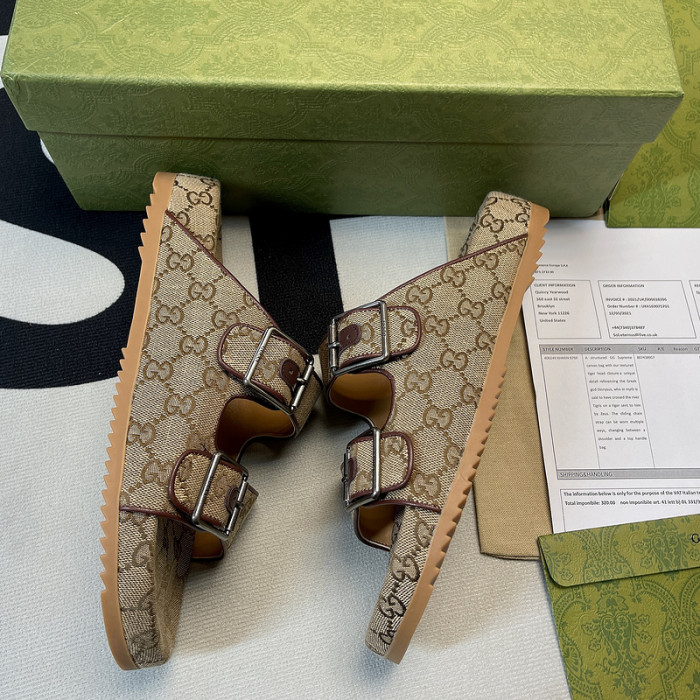 G*u*i slippers