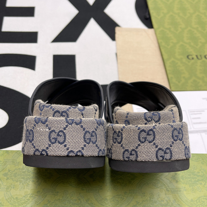 G*u*i slippers