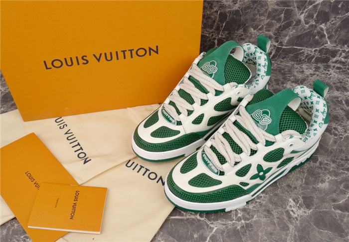 LV SNEAKER LOW 111406