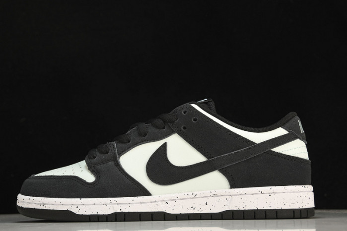 Nike SB Dunk Low  Prm 854866-003