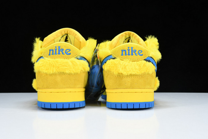 Grateful Dead x Nike SB Dunk Low Yellow Bear CJ5378-700