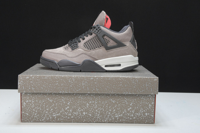 Air Jordan 4 Retro Taupe Haze DB0732-200