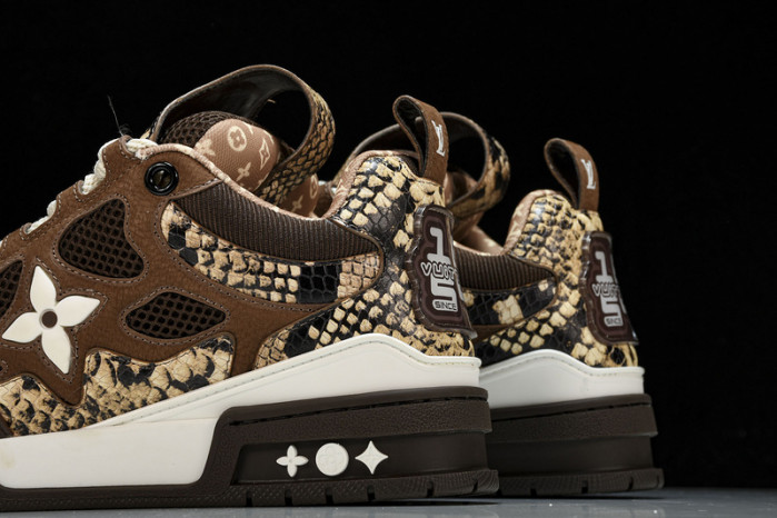 LV SNEAKER LOW   112906