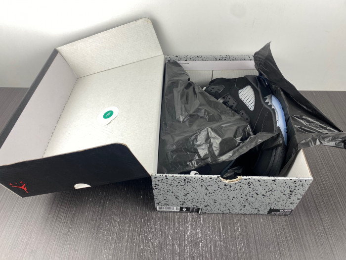 Jordan 5 Retro Black Metallic  845035-003