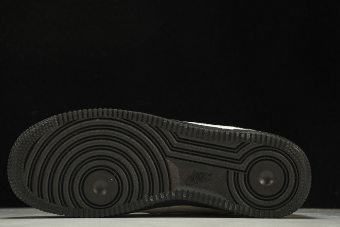 Nike Air Force 1 LV 022302
