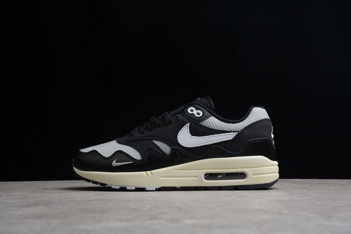 Patta x Nike Air Max 1 "Black"  DQ0299-001