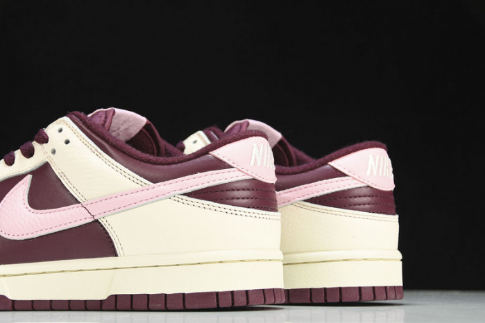 Nike Dunk Low SB DR9705-100