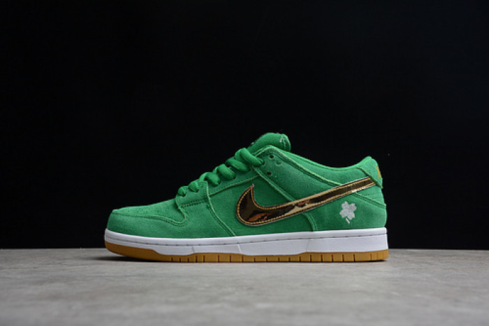 Nike SB Dunk Low