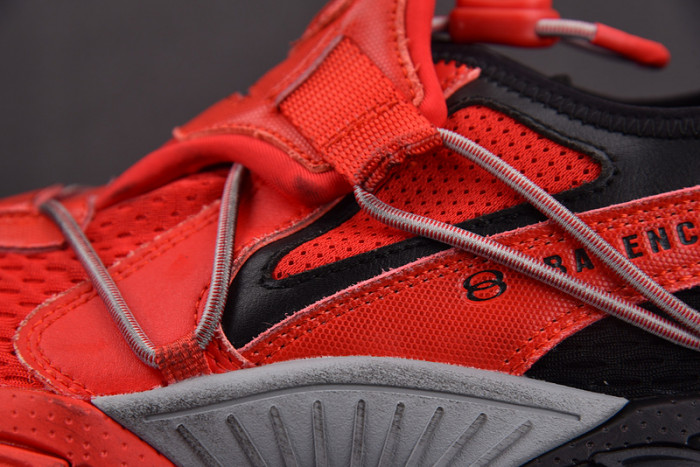 BLCG HIKE Red Black 804919 WHIKE 1000