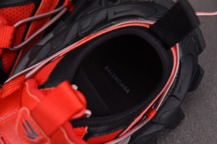 BLCG HIKE Red Black 804919 WHIKE 1000
