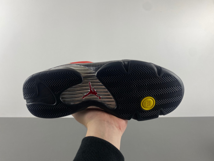 Air Jordan 14 “Ferrari”  654459-670