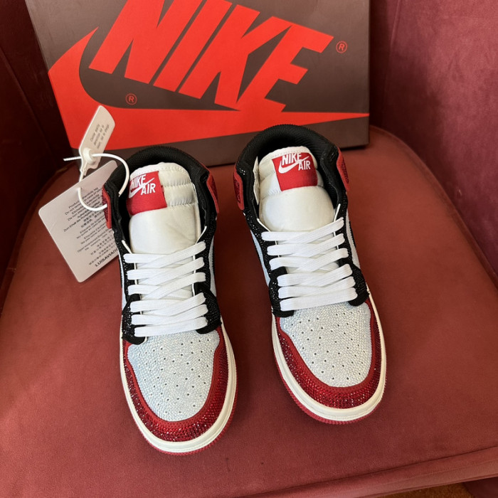 AIR JORDAN 1 RETRO  AJ-09