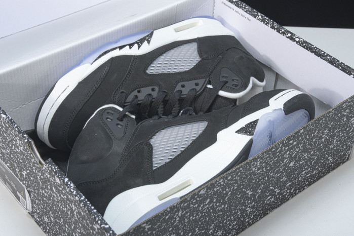 Air Jordan 5 “Oreo” CT4838 011
