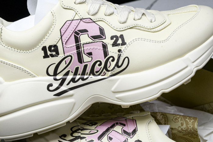 G*u*i trainer sneaker