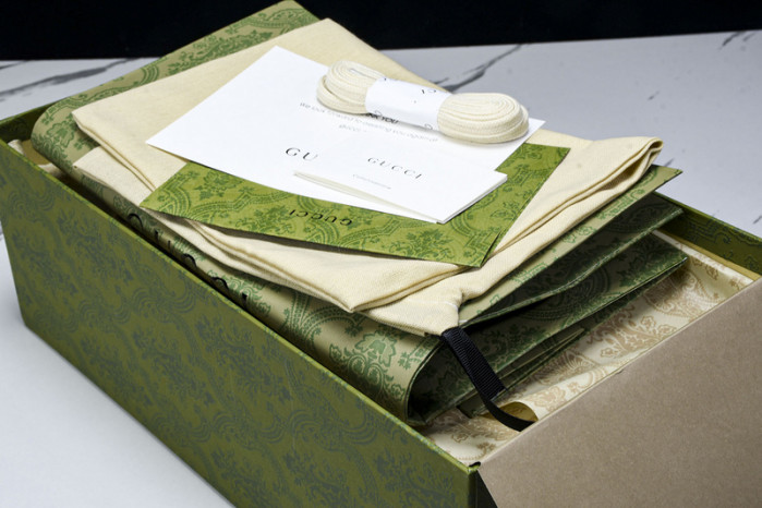 G*u*i trainer sneaker