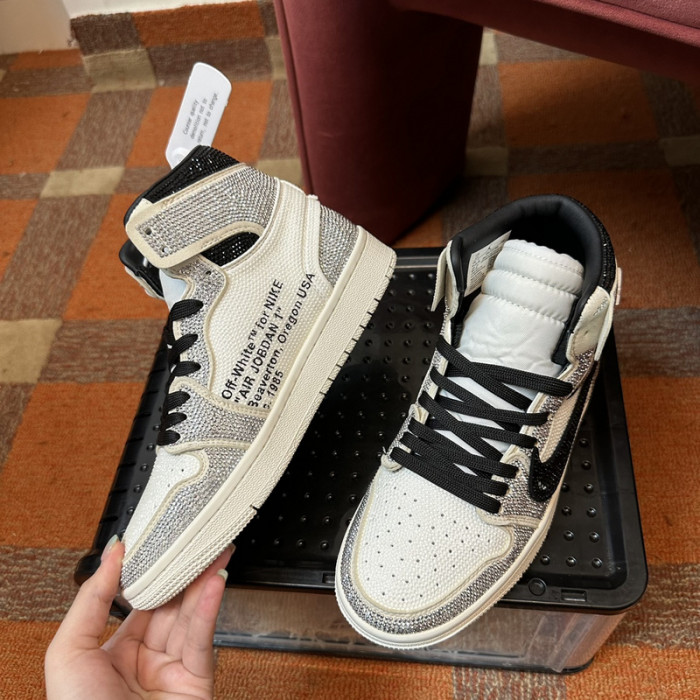 AIR JORDAN 1 RETRO AJ-24
