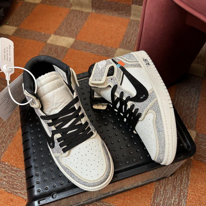AIR JORDAN 1 RETRO AJ-24