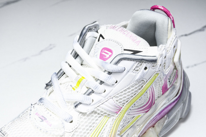 BLCG RUNNER  772767-WRUNG 9517