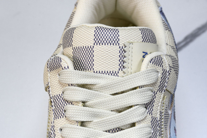 Nike Air Force 1 LV 022605