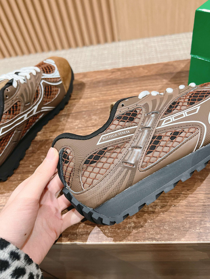bo*te*ga Ve*ne*ta orbit sneaker
