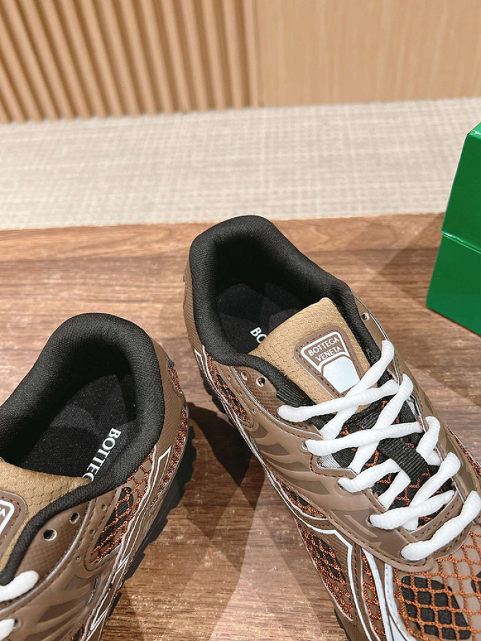 bo*te*ga Ve*ne*ta orbit sneaker