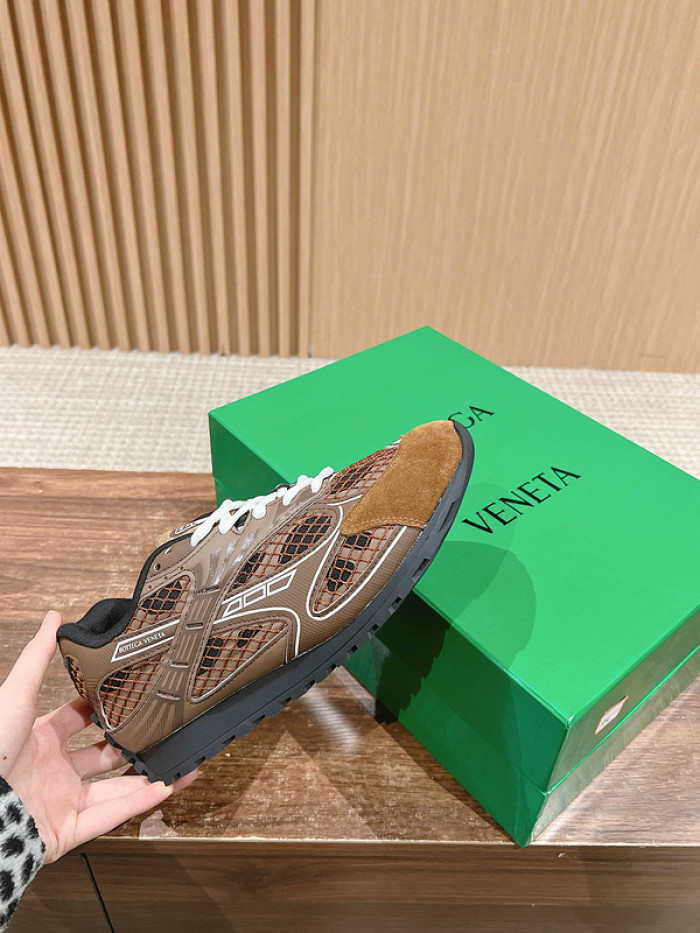bo*te*ga Ve*ne*ta orbit sneaker