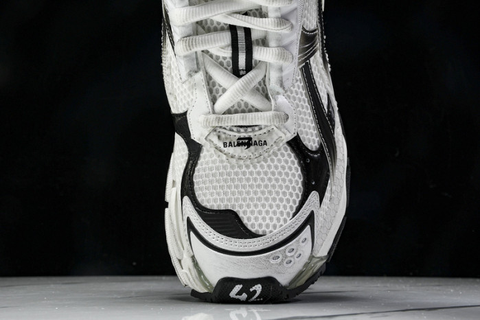 BLCG RUNNER 772774-WRUNG-9010