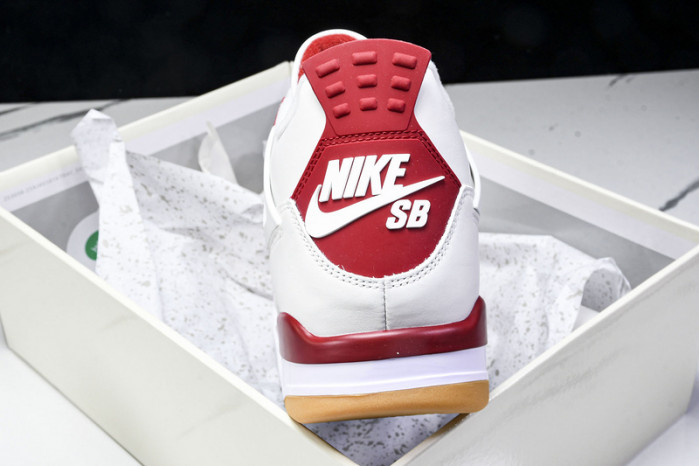 Nike SB x Air Jordan 4 Retro SP 
