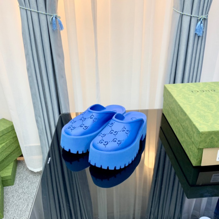 GUCC SLIPPERS