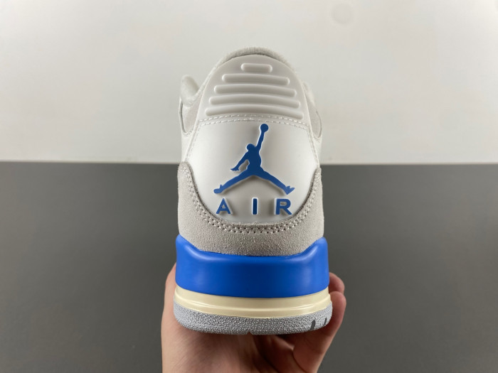 Air Jordan 3 “Lucky Shorts”  CT8532-101