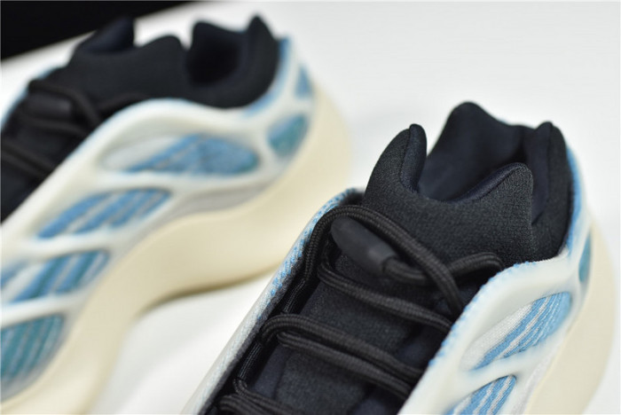 Adidas Yeezy 700 V3 GY0260