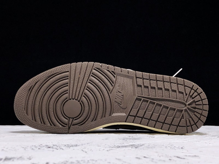 TRAVIS SCOTT NIKE AIR MAX 1 WHEAT DO9392-700